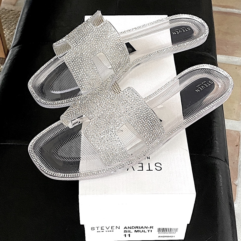 STEVEN NEW YORK STEVE MADDEN Silver Metallic Flat Sandals Rhinestones Slip on